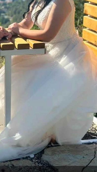 Булченска рокля, роклята е курсет носена е веднъж за няколко.Размер 48