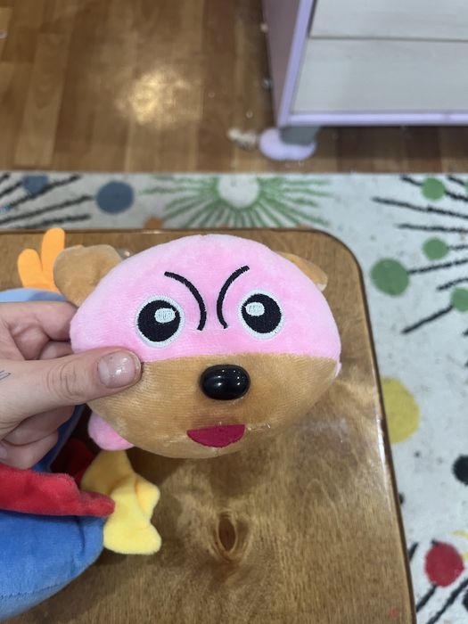 Игрушки собака и тукан вроде