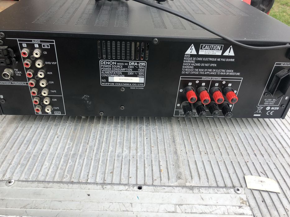 De vanzare amplificator Denon de 150w