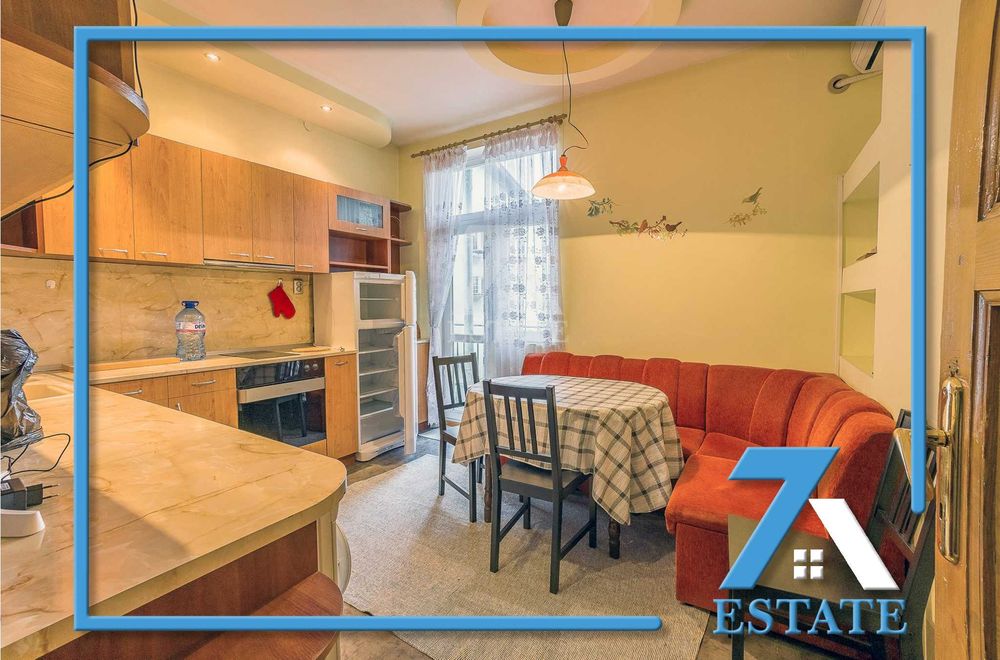 Дава се под наем Тристаен апартамент в Своге - 110 кв.м за 370 € - Снимка #1