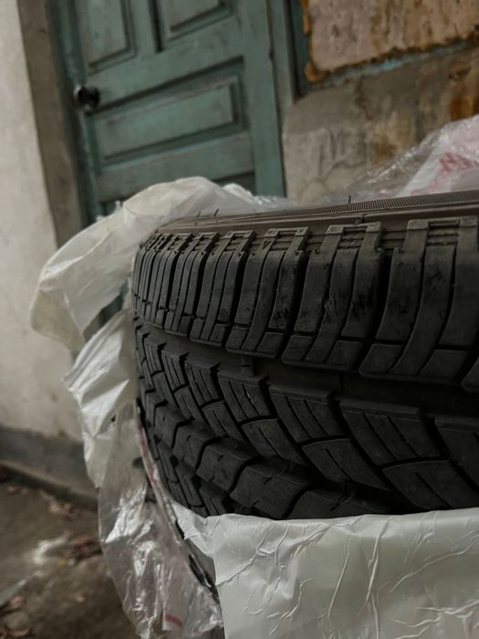 Летние шины 235/55/R19