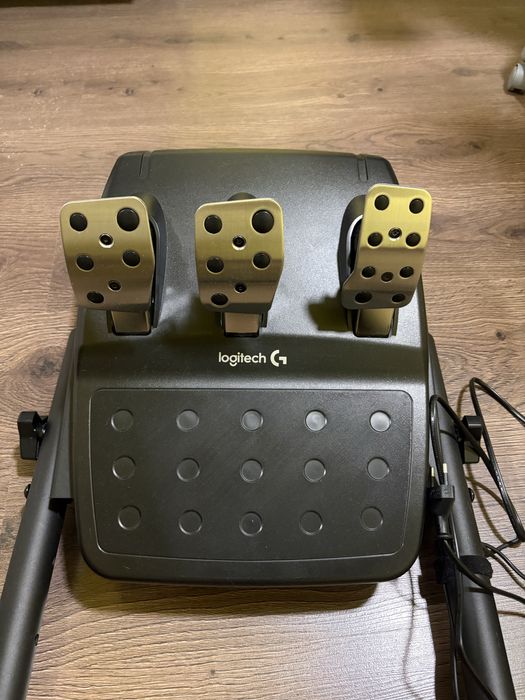 volan logitech g29+schimbator+suport