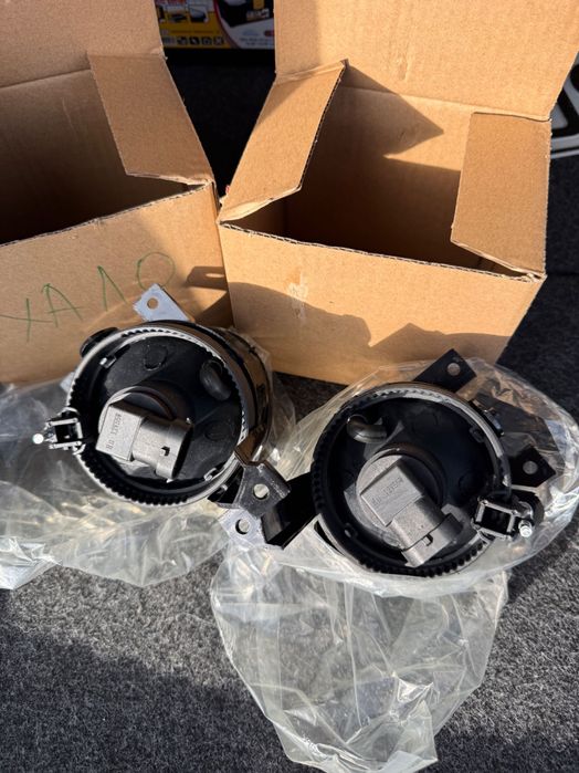 Халогенни за VW Touran.