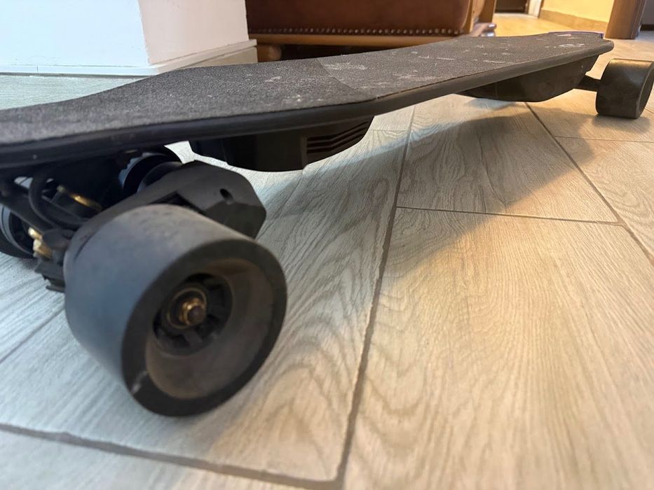 Longboard Electric [Boosted Board] - Tynee Board Pro | Transmisie Curea |  Telecomanda OLED |  Range 35KM | Trotineta Electrica