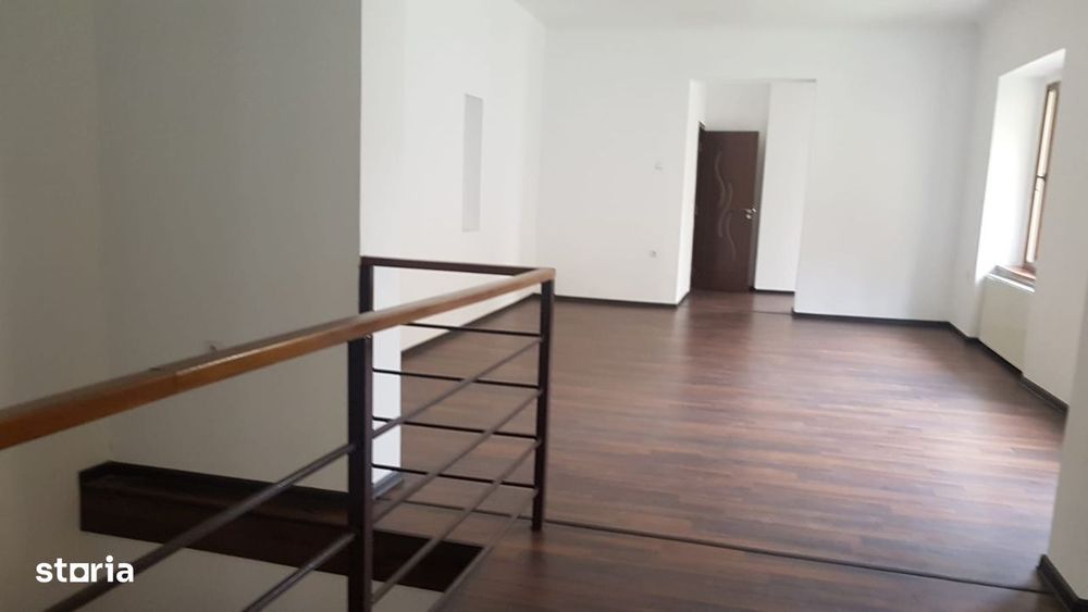 Spatiu Comercial,