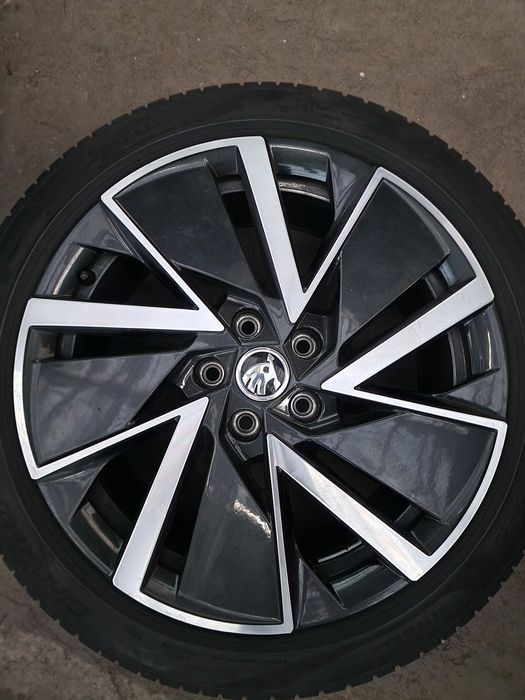Оригинални джанти  Skoda Octavia IV NX 18 цола антрацит