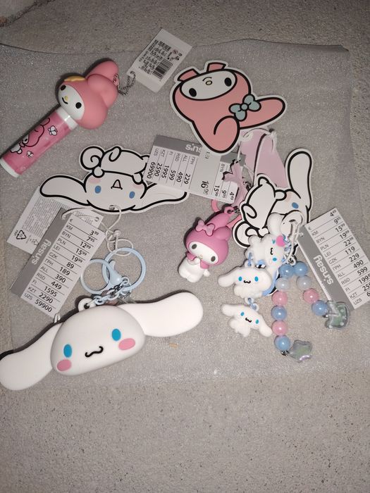 Accesorii fete sunt noi cu etichete