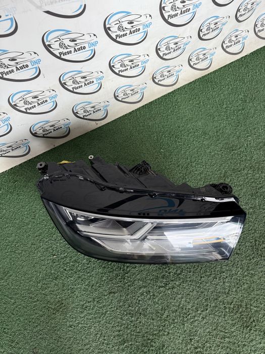 Far dreapta Audi Q5 80A full led matrix
