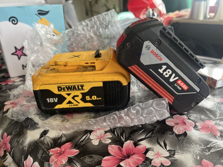 Батерии Dewalt и Bosh