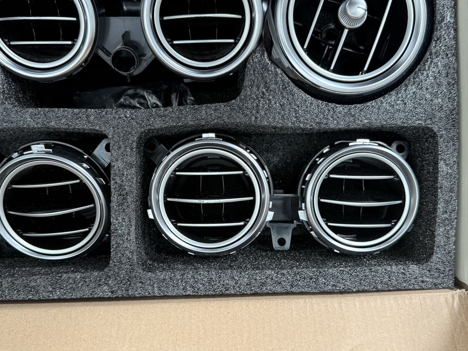 Розетки/Въздуховоди Mercedes W213 E-class