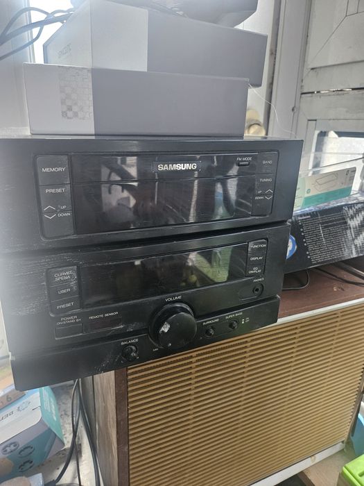 Продам самсунг радио и усилииель