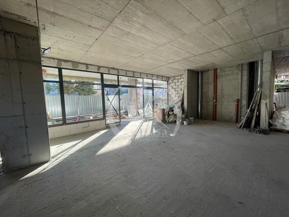 Продава се Магазин в София, Център - 307 кв.м за 2932 €/кв.м - Снимка #11