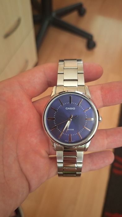 Часовник Casio .