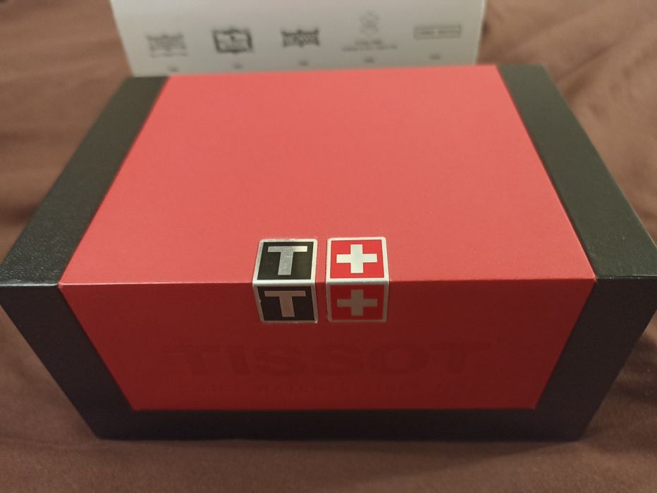 Часы Tissot. Швейцария