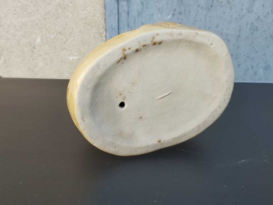 Винтидж порцеланова мечка пепелник