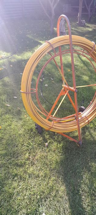 Протяжка стекловолокно.