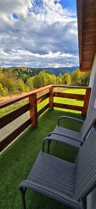 Inchiriez Cabana cu ciubar Rasca