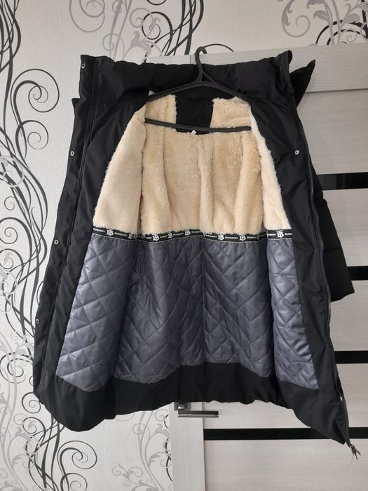 Зимний пуховик на девочку