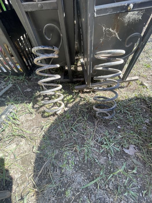 Задние пружины Prado 95