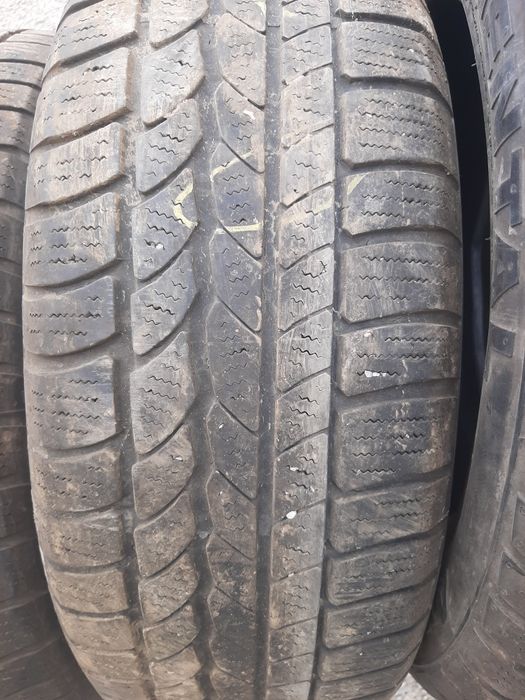 Продам шины 215/60/17 континенталь