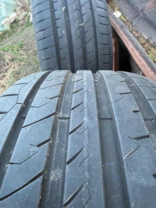 Летни гуми DEBICA 245/40/18 97Y