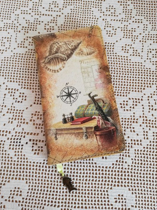 Тефтери с твърди корици ръчна декорация