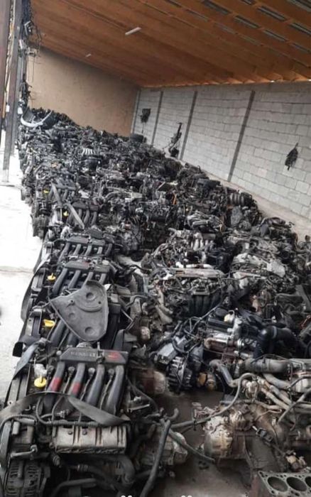 МОТОРЫ Лада Ларгус Рено ДВИГАТЕЛЯ КПП К4М К7М Renault Ларгус K4J K7J