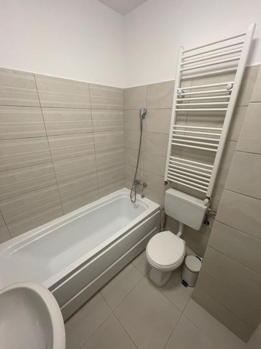 Inchiriez garsoniera Bragadiru + loc parcare langa Leroy Merlin