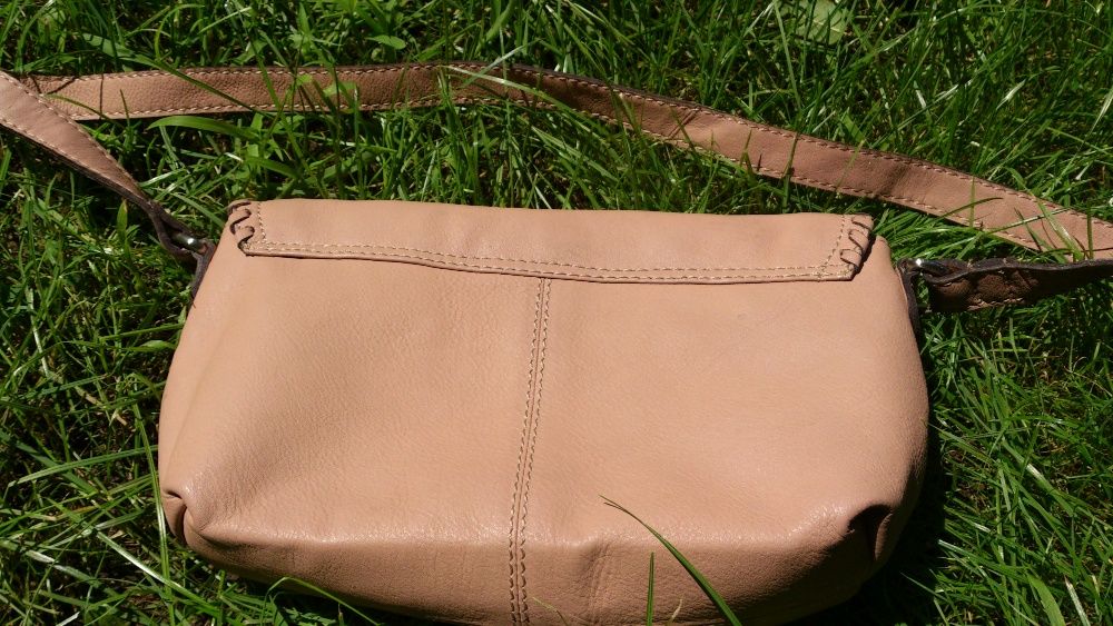 Дамска чанта de Bijenkorf ест. кожа пепел от рози