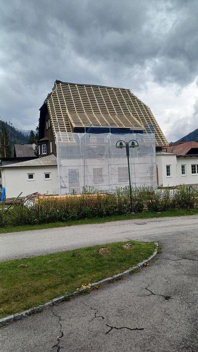 Constructie Acoperis Nou , Renovarii Acoperise reparatii urgenta