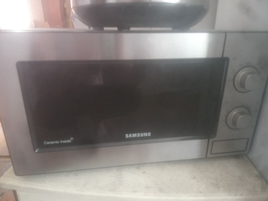 Микроволновая печь