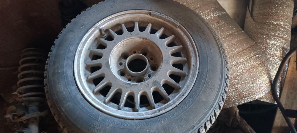 Диски БМВ на 15 с резиной