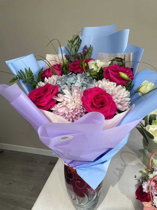 Букеты цветов...