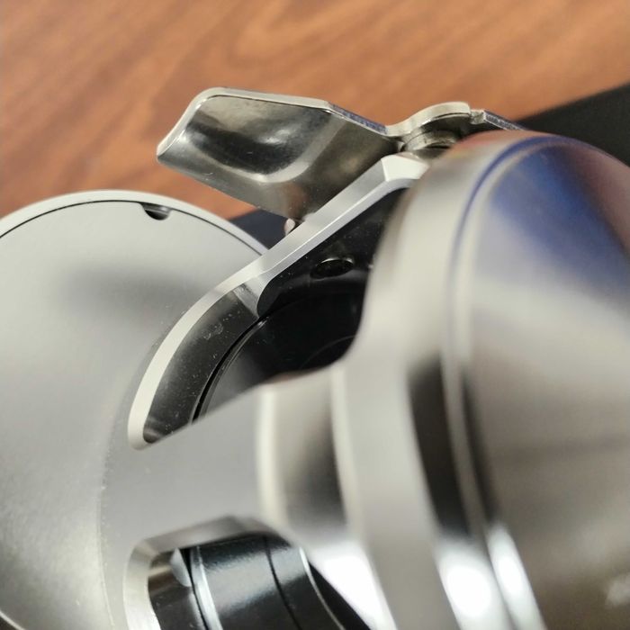 Shimano 21 Ocea JIGGER 2001NR-XG Left Handle