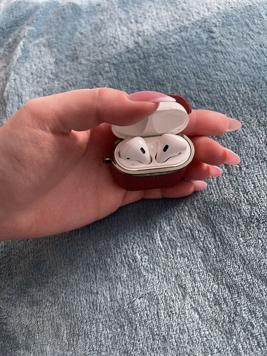Продам эйрподсы