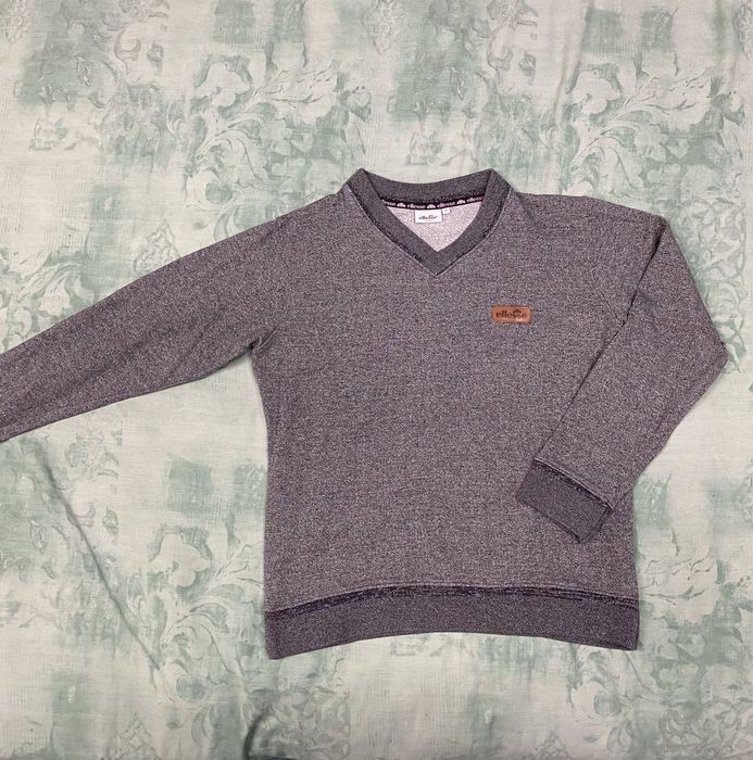 Сива блуза Ellesse M
