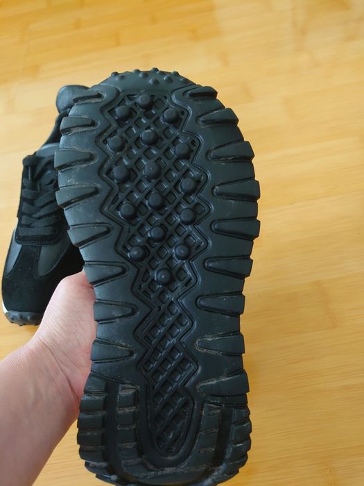 Кроссовки 37 размера