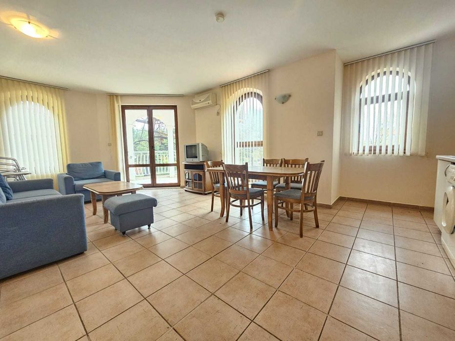 Продава се Тристаен апартамент в к.к. Слънчев бряг - 104 кв.м за 535 €/кв.м - Снимка #2