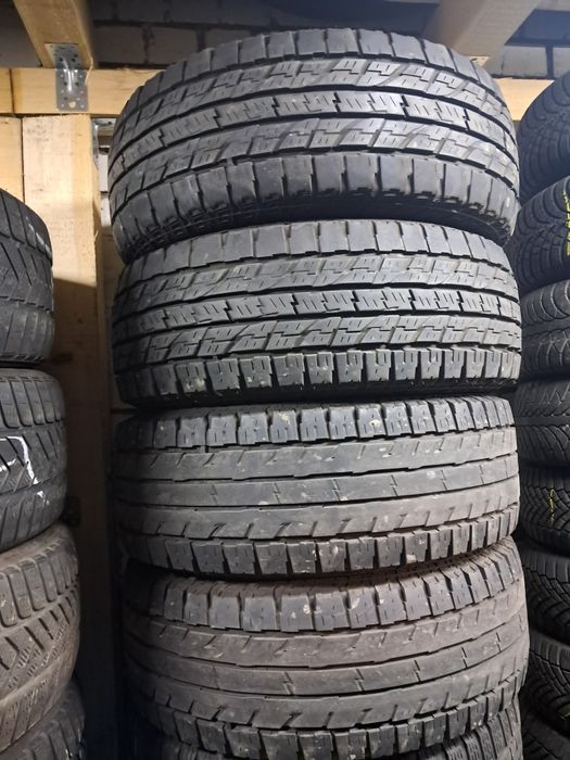 Anvelope second iarna 255 70 R15C Yokohama