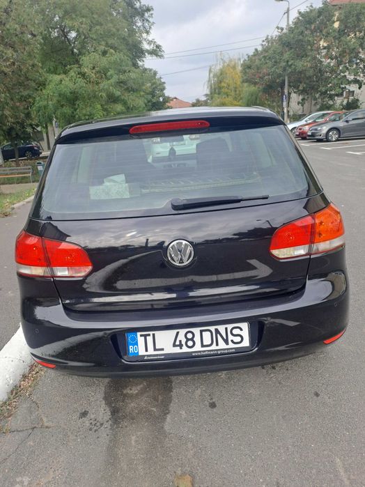 Proprietar vând w golf 6,1.4 benzina MPI