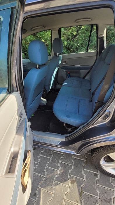 Mazda 2 , Benzină
