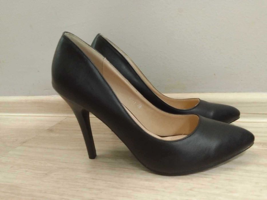 Дамски елегантни обувки