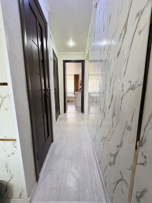 Продаётся 2х комнатная