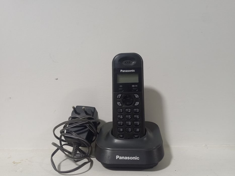 Продаётся хороший домашний телефон!