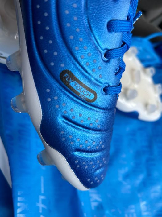 Nike Legend 10 Elite