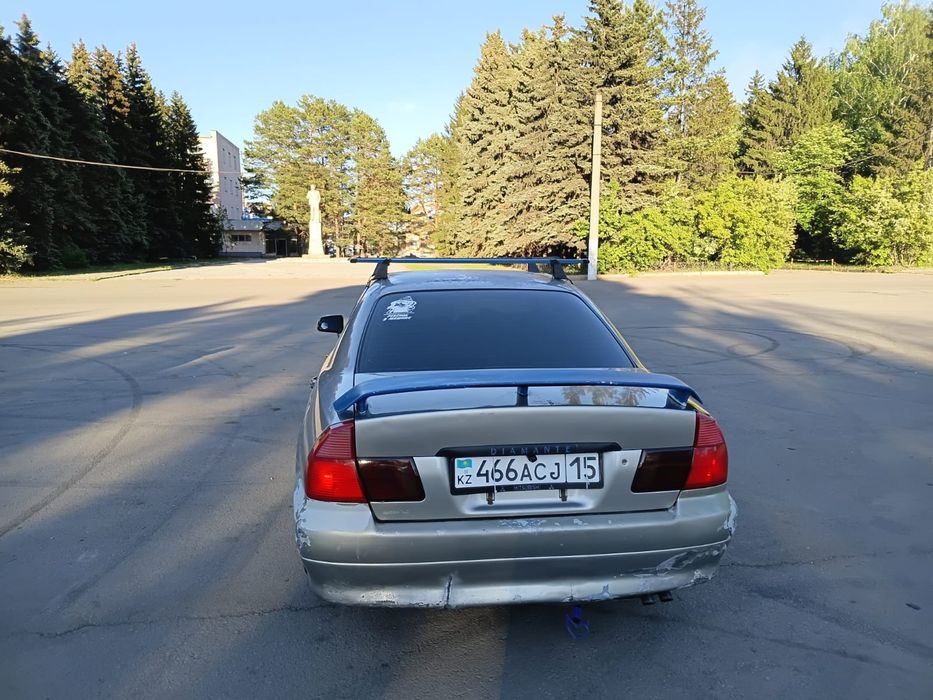 Продам Mitsubishi Diamante