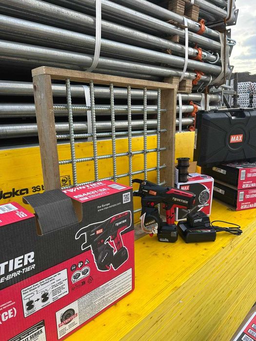 Inchiriez masina legat fier MAX scule picamere pompe de zugravit