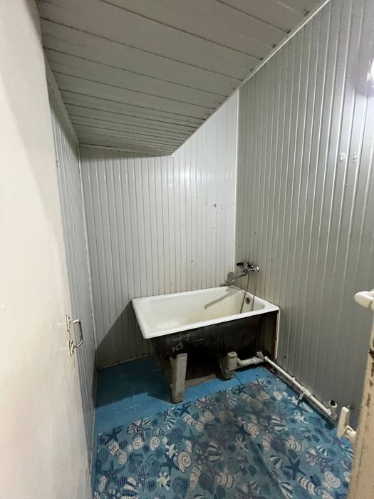 ПАНЕЛЬНЫЙ массив(Базарчик)! Риэлтор! Дешёвая цена! Срочно сдам!!!