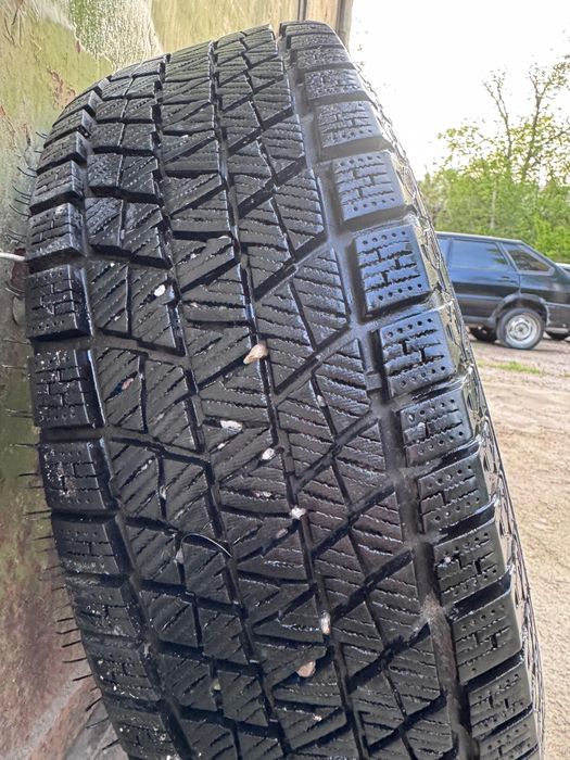 Продам диски с резиной