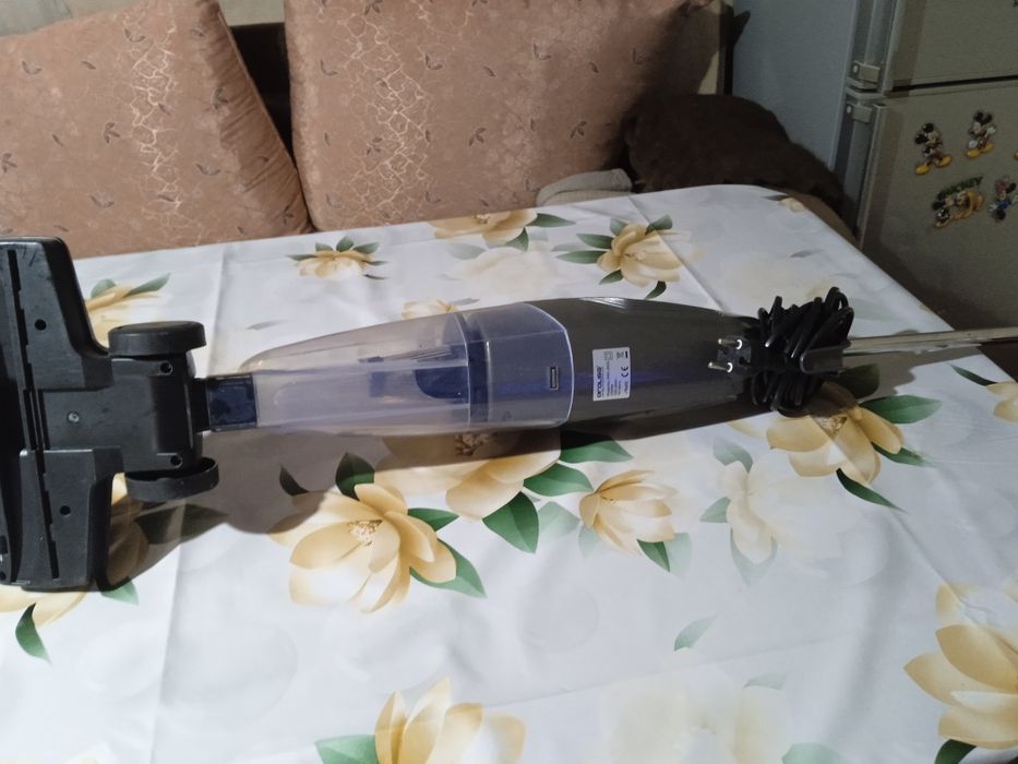 Ручной пылесос Proliss.